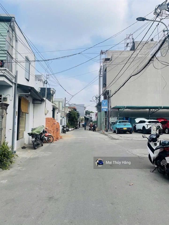 Đất mt linh tây cách phạm văn đồng 50m, ngang 5m vuông vức  gpxd 5 tầng