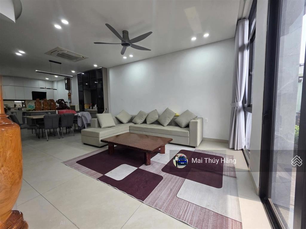 Siêu phẩm nhà 4 tầng mặt tiền ngay phạm văn đồng  có thang máy  hoàn công đầy đủ