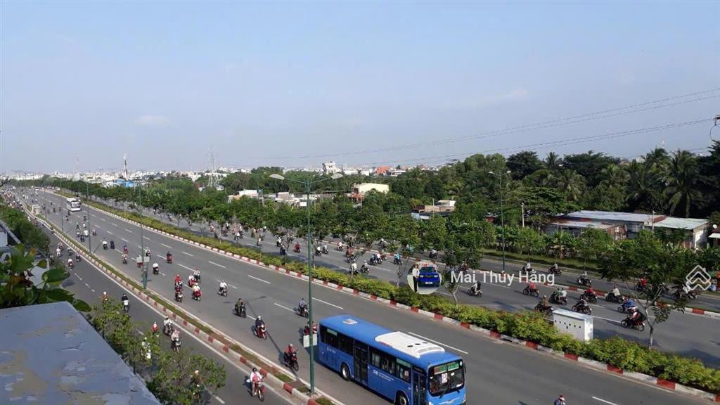 Giảm 2 tỷ bán gấp nhà phố 2 mặt tiền phạm văn đồng  vị trí đắc địa ngay trung tâm  giá tốt