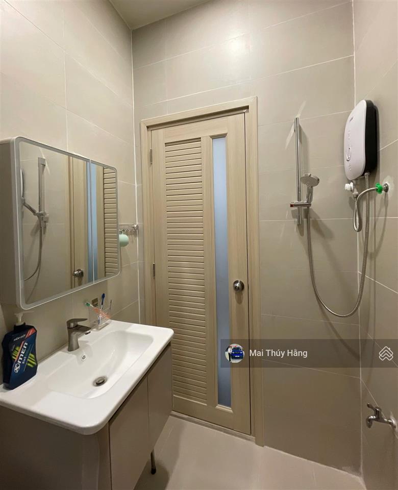Vị trí vàng ,nhà đẹp 2 tầng vừa ở vừa kinh doanh  ngang 8 hoàn công đầy đủ