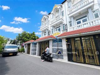 Hàng hiếm  bán đất kèm nhà cấp 4 hẻm xe hơi thông ngay công an p hiệp bình ngang 5.23m vuông vức