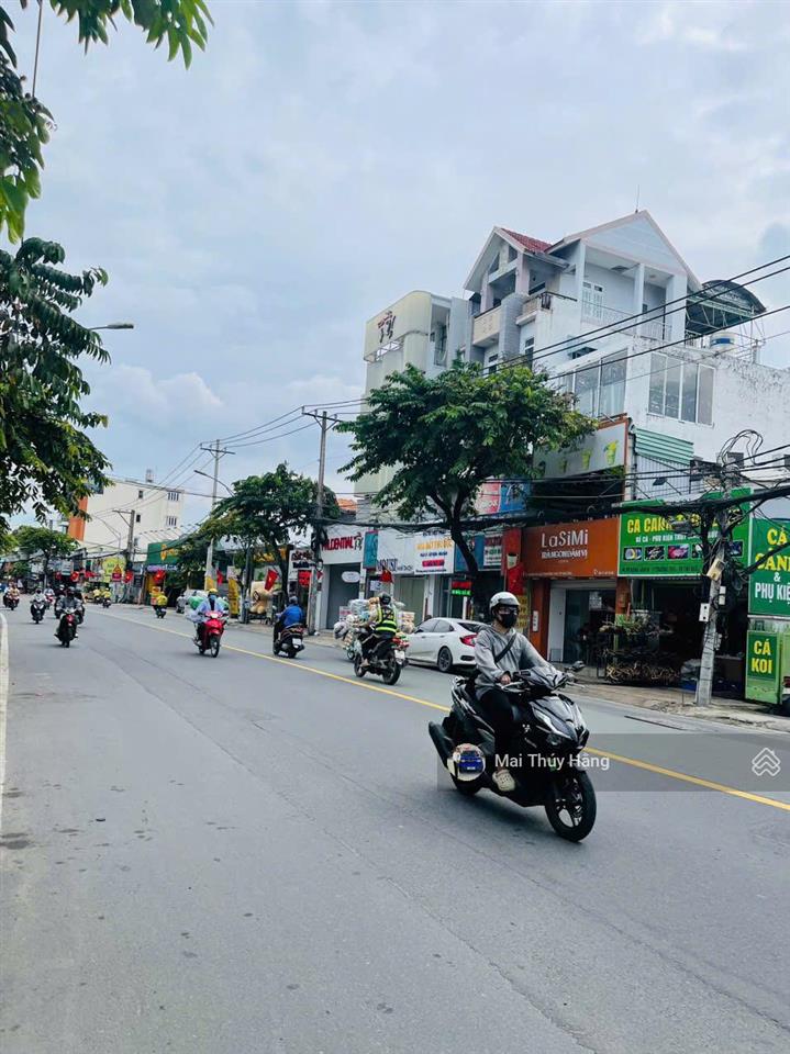 Mặt tiền đặng văn bi gần gần xa lộ hà nội, ngang 5,5m không lộ giới  gpxd hầm + 7 tầng