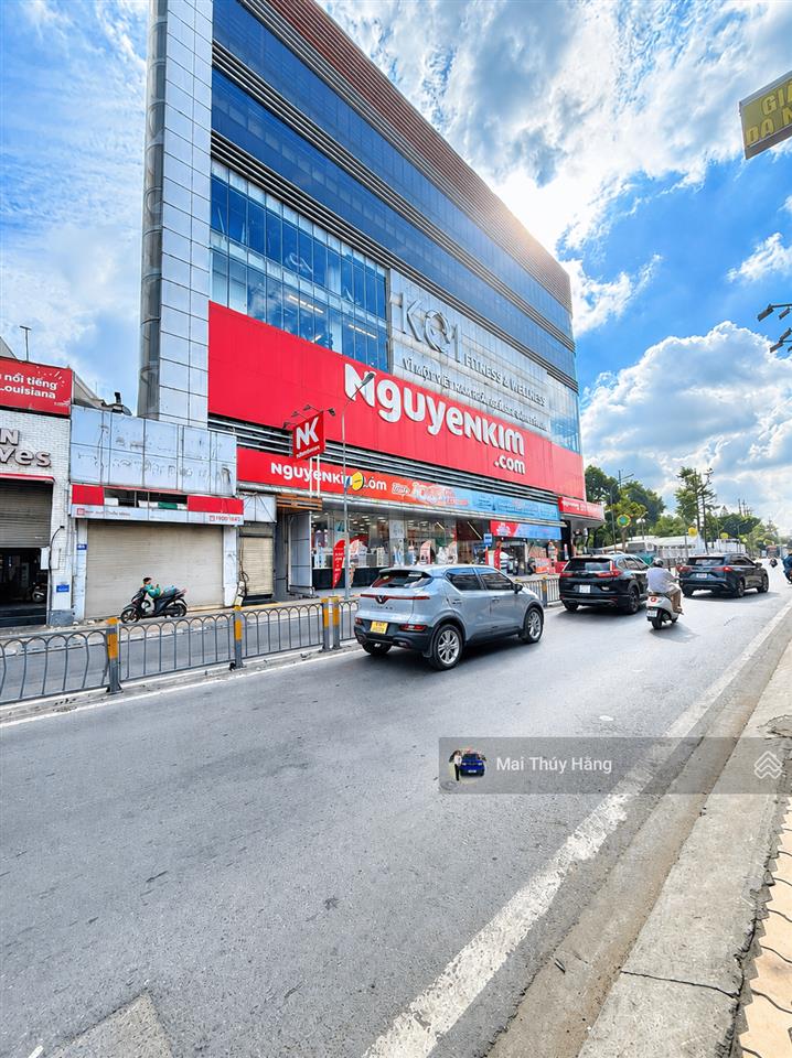 Căn hiếm linh chiểu, ngay ga thủ đức  ngang 6m hẻm xe hơi né nhau  xây tự do
