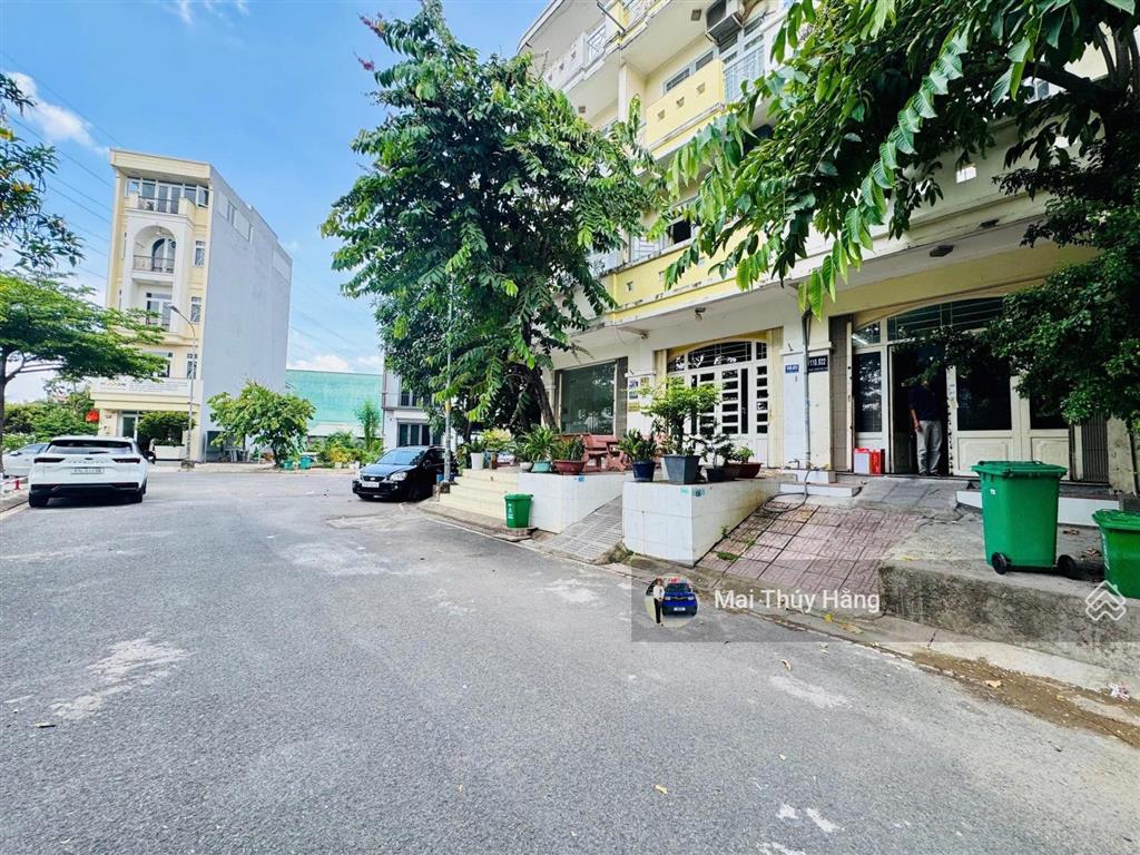 Giá tốt khu tái định cư linh đông phạm văn đồng  nhà 4 tầng  sổ riêng hoàn công đủ