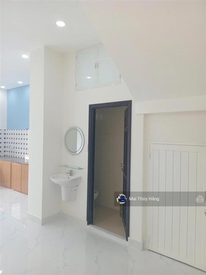 Giá tốt khu tái định cư linh đông phạm văn đồng  nhà 4 tầng  sổ riêng hoàn công đủ