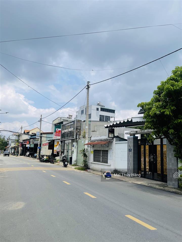 Bán đất kèm nhà cấp 4  góc 2 mặt tiền không lộ giới (5*20)  gpxd 7 tầng gần vành đai ii