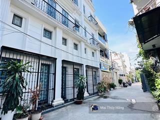 Siêu ngon lô hiếm có, ngay phạm văn đồng, gần vành đai ii  hẻm xe tải thông  khu dân trí cao