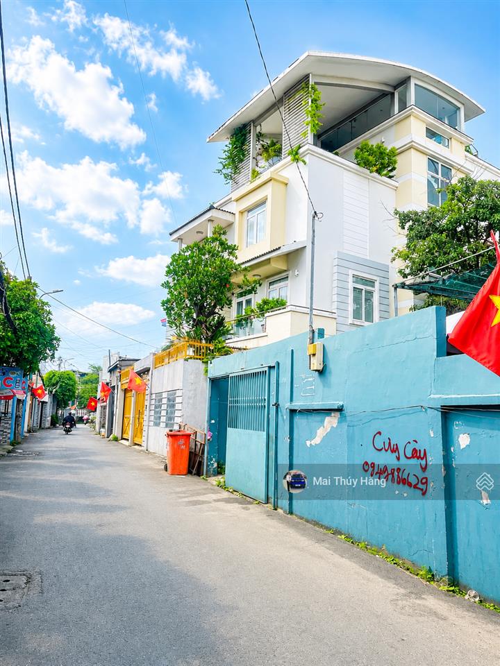 Hiếm vị trí ngay phạm văn đồng nhà 6 tầng (có hầm)  đường xe tải thông ,ngang gần 5m hoàn công đủ