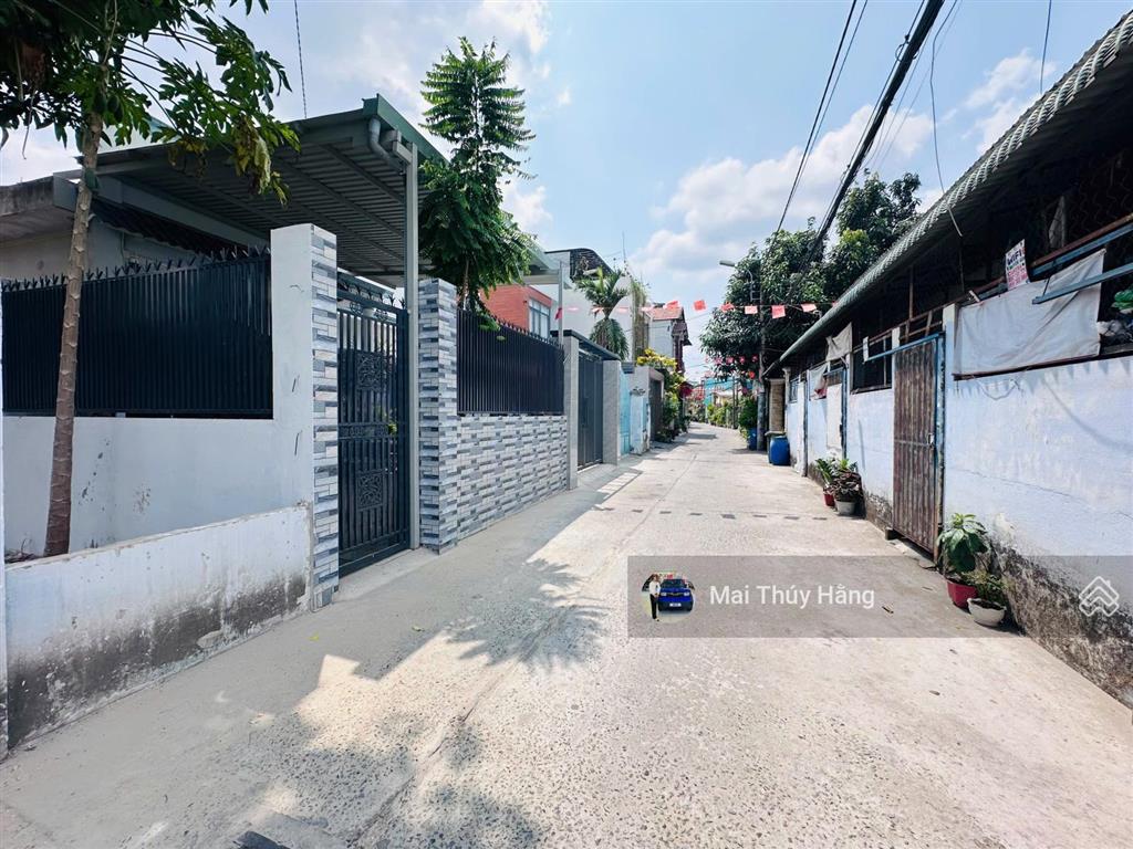 Ngay đại học cảnh sát ,quỹ đất lớn còn sót phù hợp xây chdv ngang 11.5 giá tl
