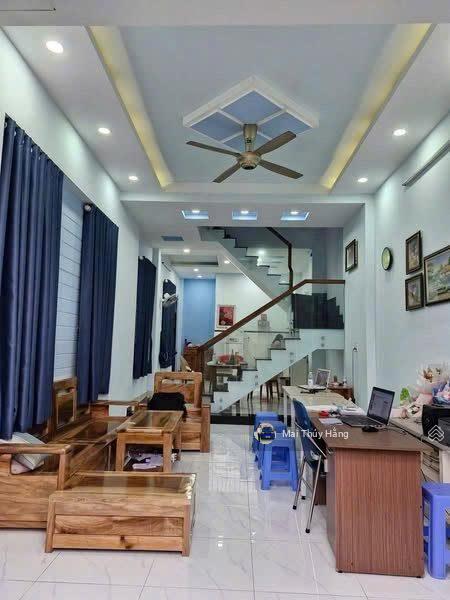 Tài chính 7 tỷ nhà 2 tầng khu dân cư vip linh đông  hẻm xe tải  81.5m2 ngang 5.7