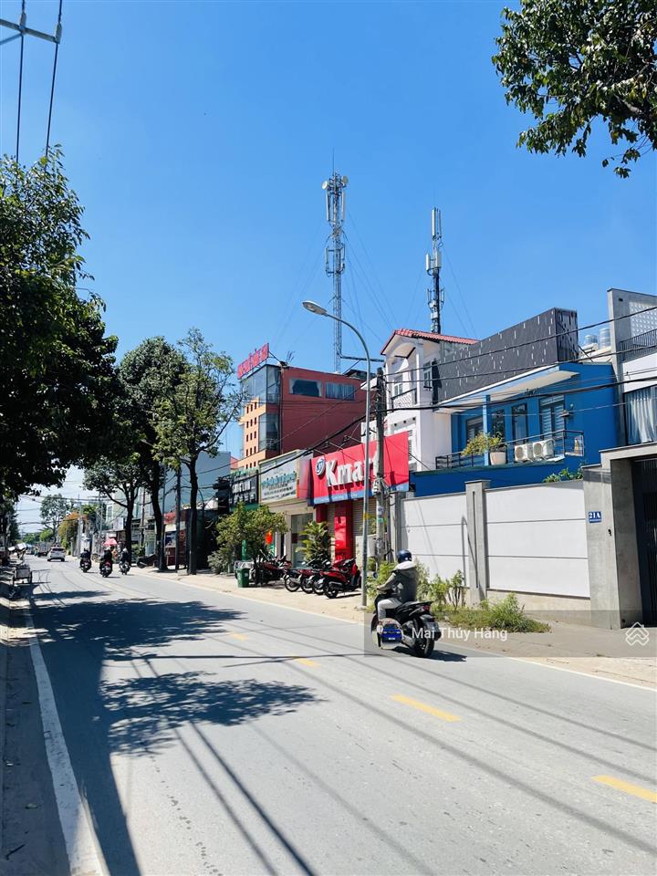 Vị trí đắc địa ngay trung tâm quỹ đất lớn sát vành đai ii phạm văn đồng ngang 9.3m, mt sầm uất
