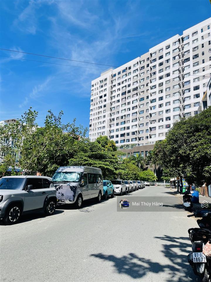 Hàng chưa qua đầu tư, giá tốt khu areco đào trinh nhất  mặt tiền kinh doanh, văn phòng rất đẹp
