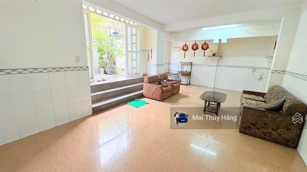 Giá tốt hàng hiếm vị trí đắc địa nhất thủ đức ngay sát võ văn ngân ngang lớn  đường 7m giá 80tr/m2
