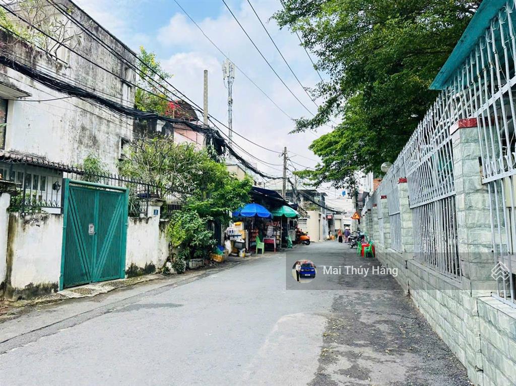 Giá tốt hàng hiếm vị trí đắc địa nhất thủ đức ngay sát võ văn ngân ngang lớn  đường 7m giá 80tr/m2