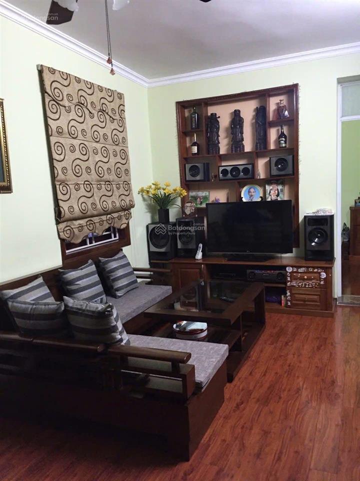 Cho thuê nhà tập thể tầng 3 tại ngõ 101, phố vọng hà, phường hồng hà (phường chương dương cũ)