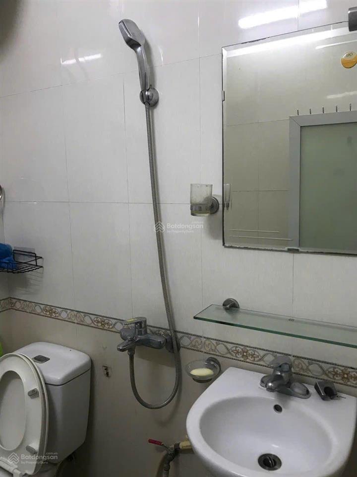 Cho thuê nhà tập thể tầng 3 tại ngõ 101, phố vọng hà, phường hồng hà (phường chương dương cũ)