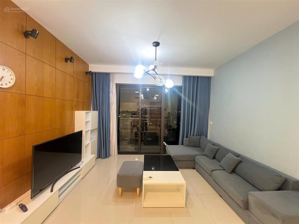 Cho thuê căn hộ 2 phòng ngủ estella heights  căn góc  giá 37 triệu  trống sẵn dọn vào ngay