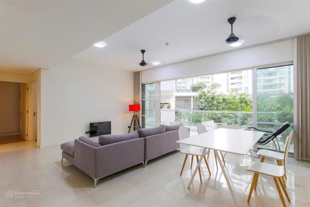 Cho thuê căn hộ 3 phòng ngủ the estella  giá 50 triệu  view hồ bơi  trống sẵn dọn vào ngay