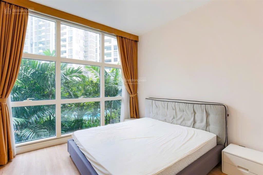 Cho thuê căn hộ 3 phòng ngủ the estella  giá 50 triệu  view hồ bơi  trống sẵn dọn vào ngay