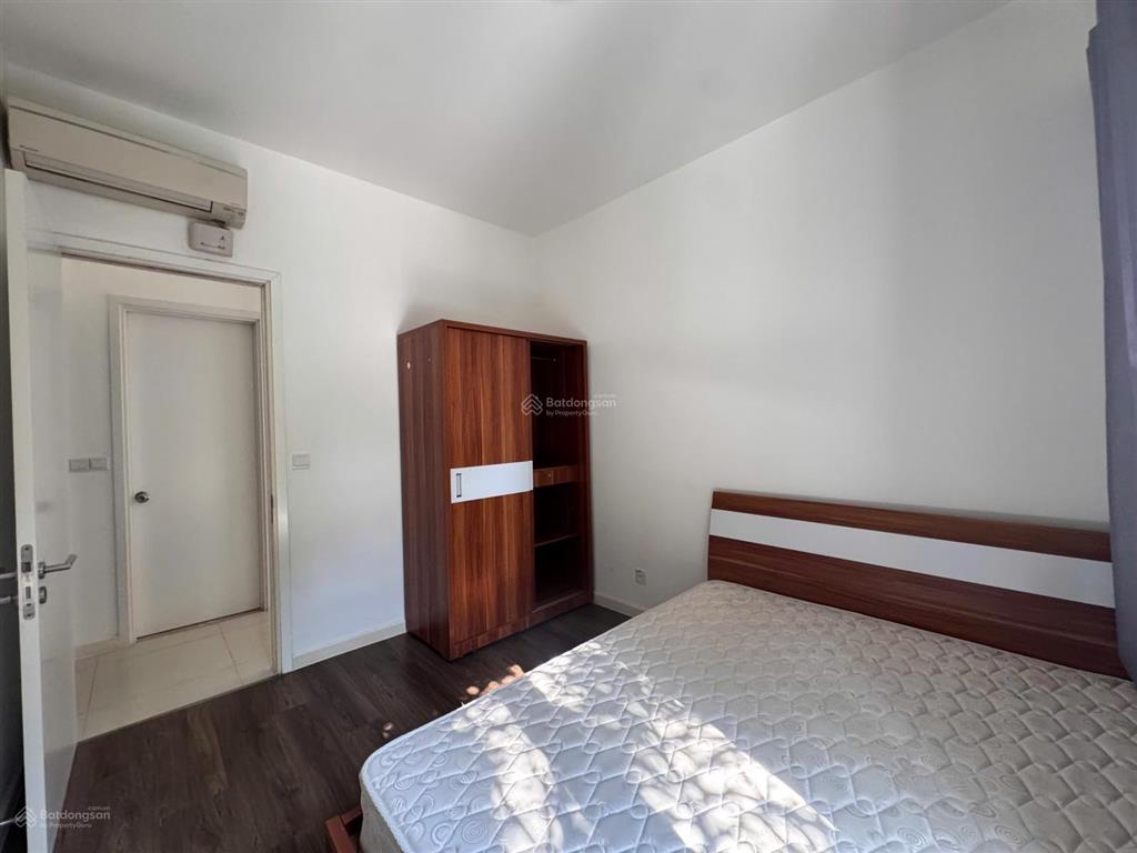 Cho thuê căn hộ 2 phòng ngủ estella heights  giá 30 triệu  trống sẵn dọn vào ngay