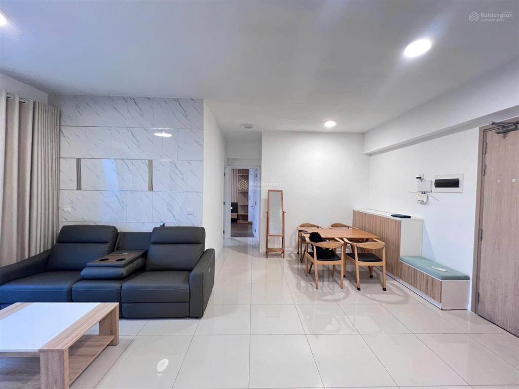 Cho thuê căn hộ 2 phòng ngủ estella heights  giá 33 triệu  trống sẵn dọn vào ngay
