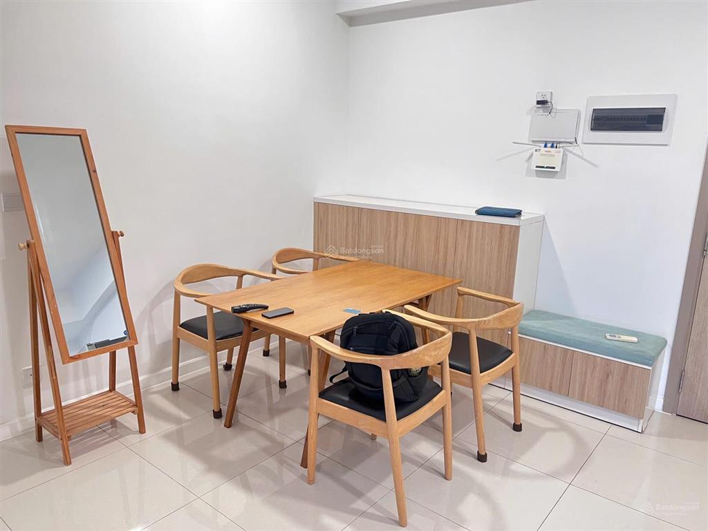 Cho thuê căn hộ 2 phòng ngủ estella heights  giá 33 triệu  trống sẵn dọn vào ngay