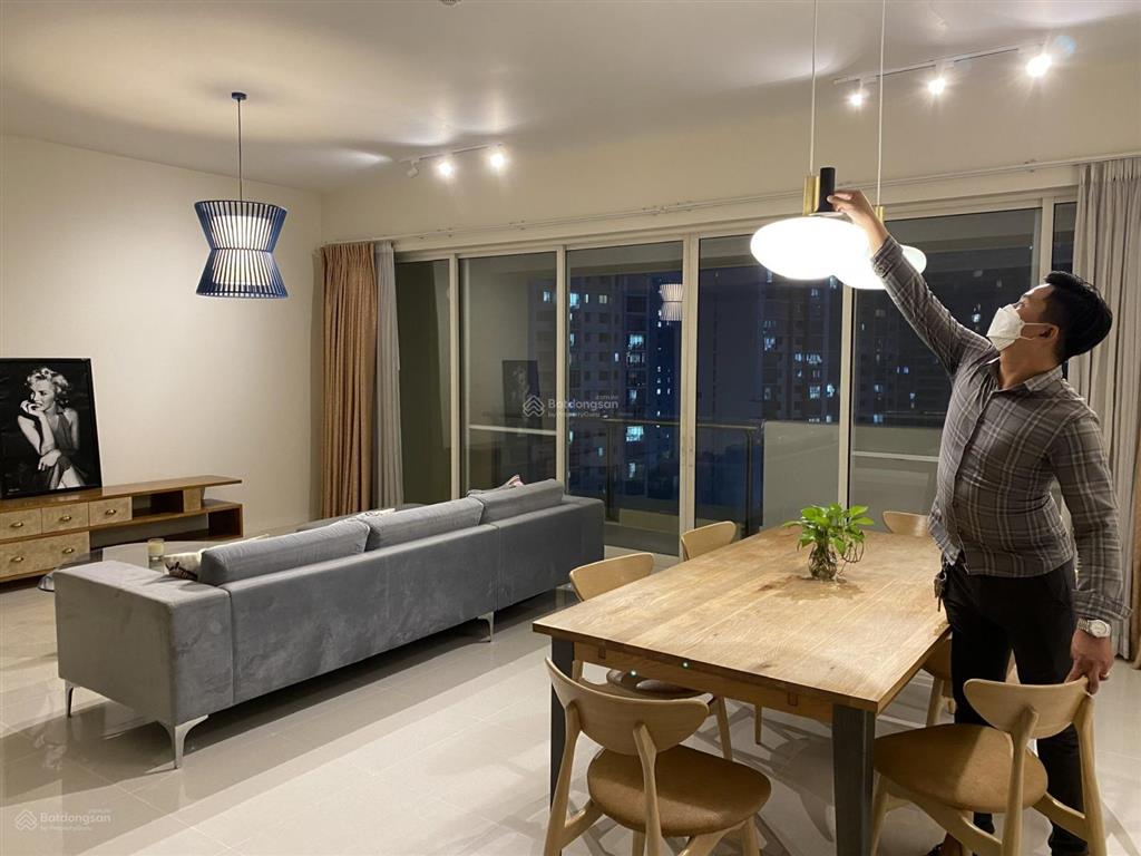 Cho thuê căn hộ 3 phòng ngủ the estella  giá 63 triệu  nội thất cao cấp  trống sẵn