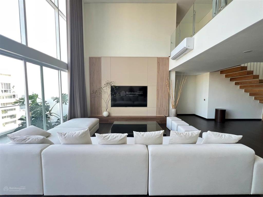 Cho thuê căn hộ penthouse duplex the estella  giá 128 triệu  nội thất cao cấp  trống sẵn