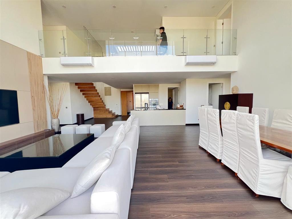 Cho thuê căn hộ penthouse duplex the estella  giá 128 triệu  nội thất cao cấp  trống sẵn