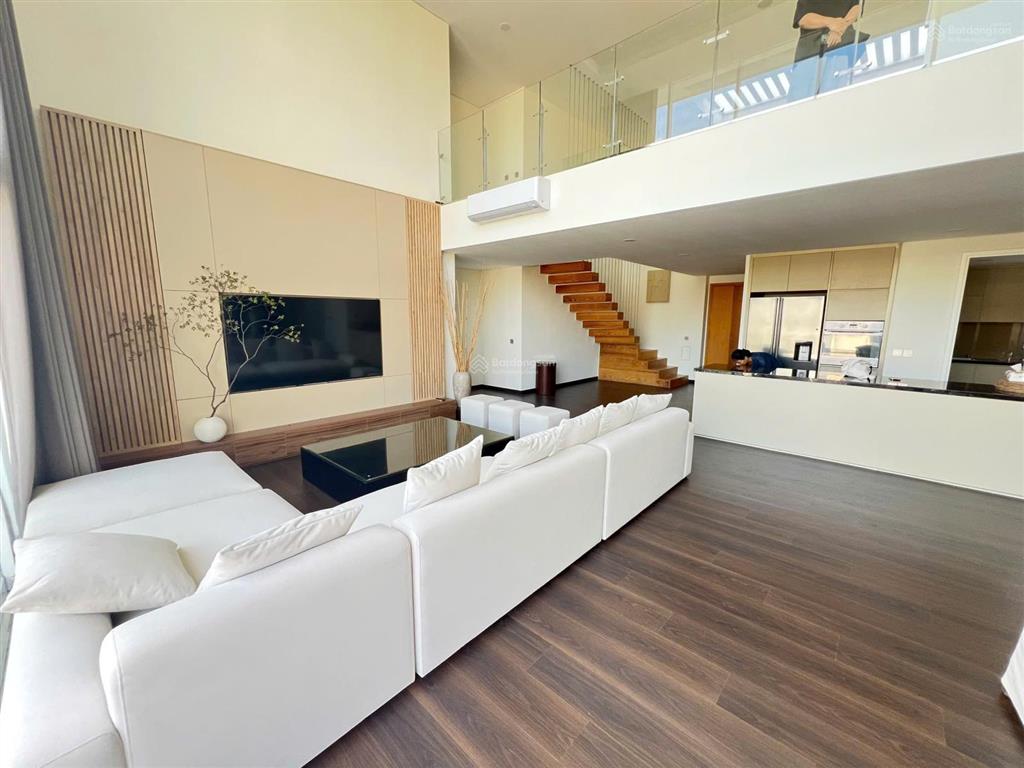 Cho thuê căn hộ penthouse duplex the estella  giá 128 triệu  nội thất cao cấp  trống sẵn