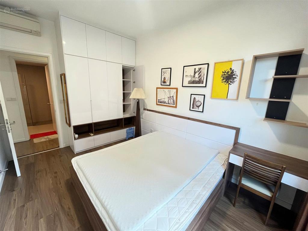 Cho thuê căn hộ 2 phòng ngủ estella heights  giá 35 triệu  view hồ bơi  trống sẵn dọn vào ngay