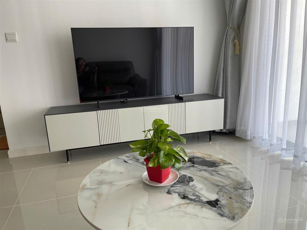 Cho thuê căn hộ 2 phòng ngủ estella heights  giá 35 triệu  view hồ bơi  trống sẵn