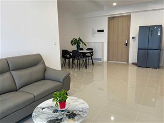 Cho thuê căn hộ 2 phòng ngủ estella heights  giá 35 triệu  view hồ bơi  trống sẵn