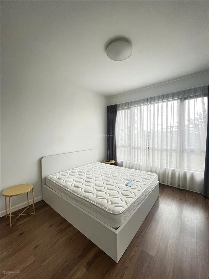 Cho thuê căn hộ 2 phòng ngủ estella heights  giá 35 triệu/th  căn góc  trống sẵn dọn vào ngay