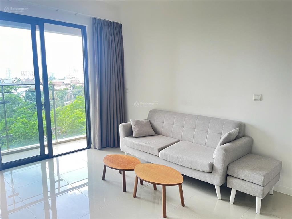 Cho thuê căn hộ 2 phòng ngủ estella heights  giá 35 triệu/th  căn góc  trống sẵn dọn vào ngay