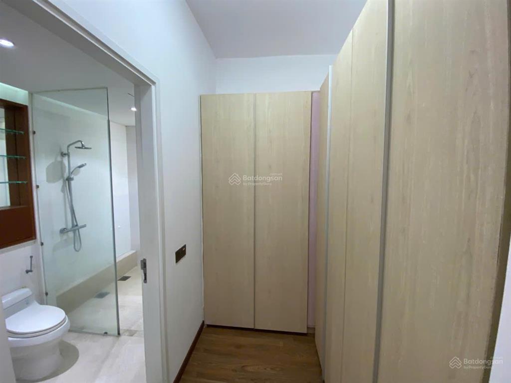 Cho thuê căn hộ 3 phòng ngủ the estella  giá 56 triệu/th  trống sẵn dọn vào ngay