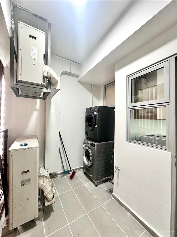 Cho thuê căn hộ 3 phòng ngủ estella heights  tháp thương mại  giá 78 triệu/th  trống sẵn