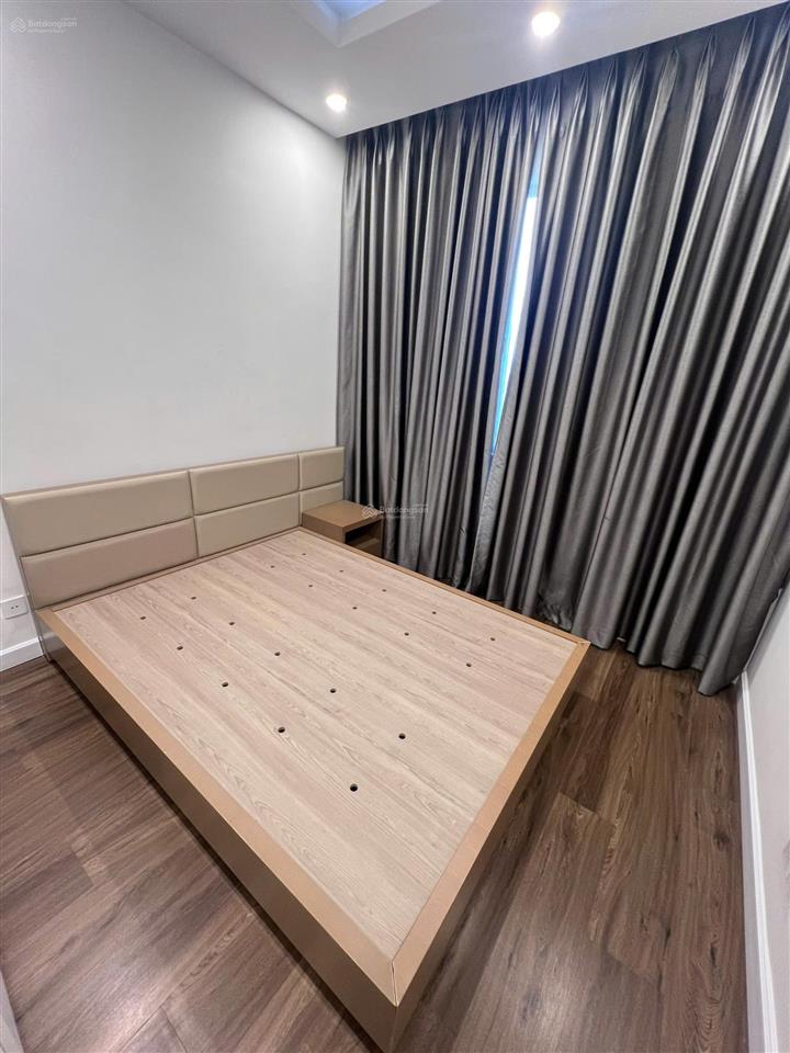 Cho thuê căn hộ 2 phòng ngủ estella heights  giá 33 triệu  trống sẵn dọn vào ngay