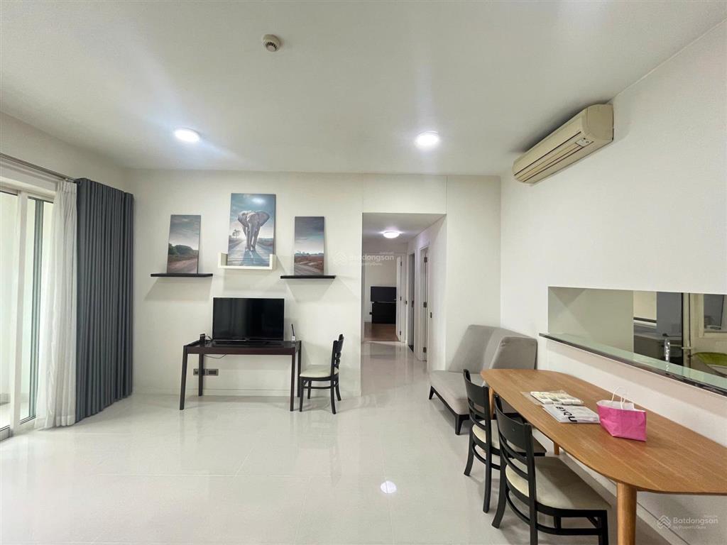 Cho thuê căn hộ 2 phòng ngủ the estella  giá 27 triệu/th  căn góc  trống sẵn dọn vào ngay