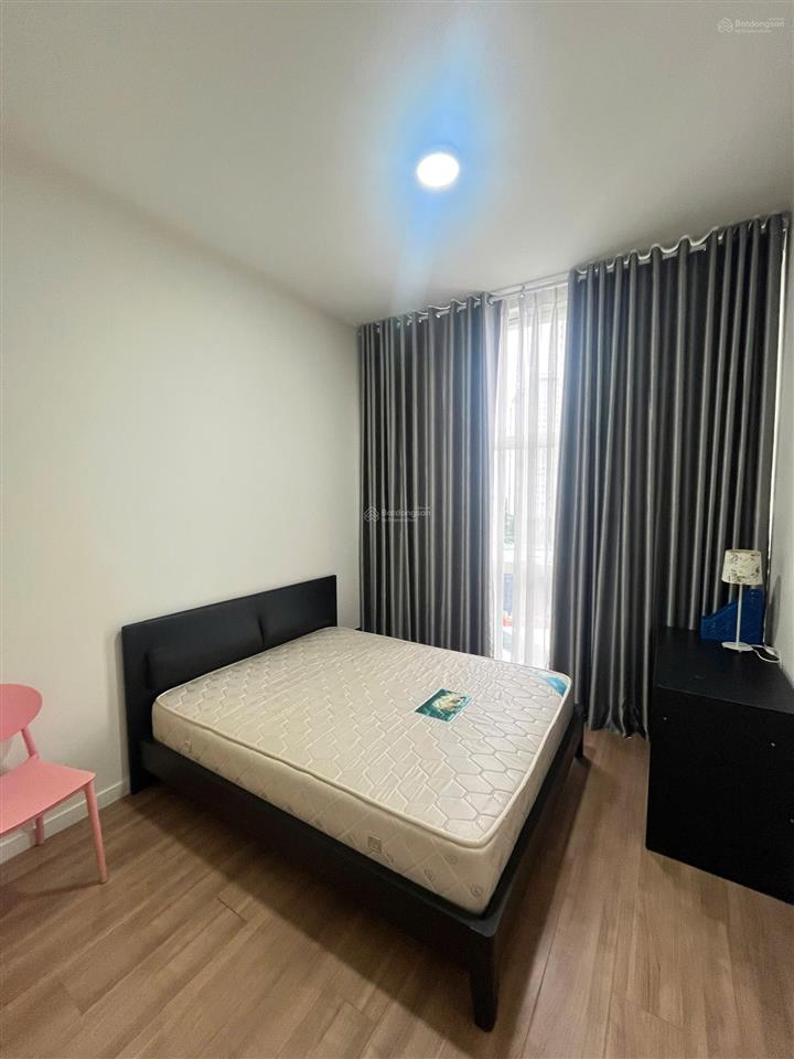 Cho thuê căn hộ 2 phòng ngủ the estella  giá 27 triệu/th  căn góc  trống sẵn dọn vào ngay