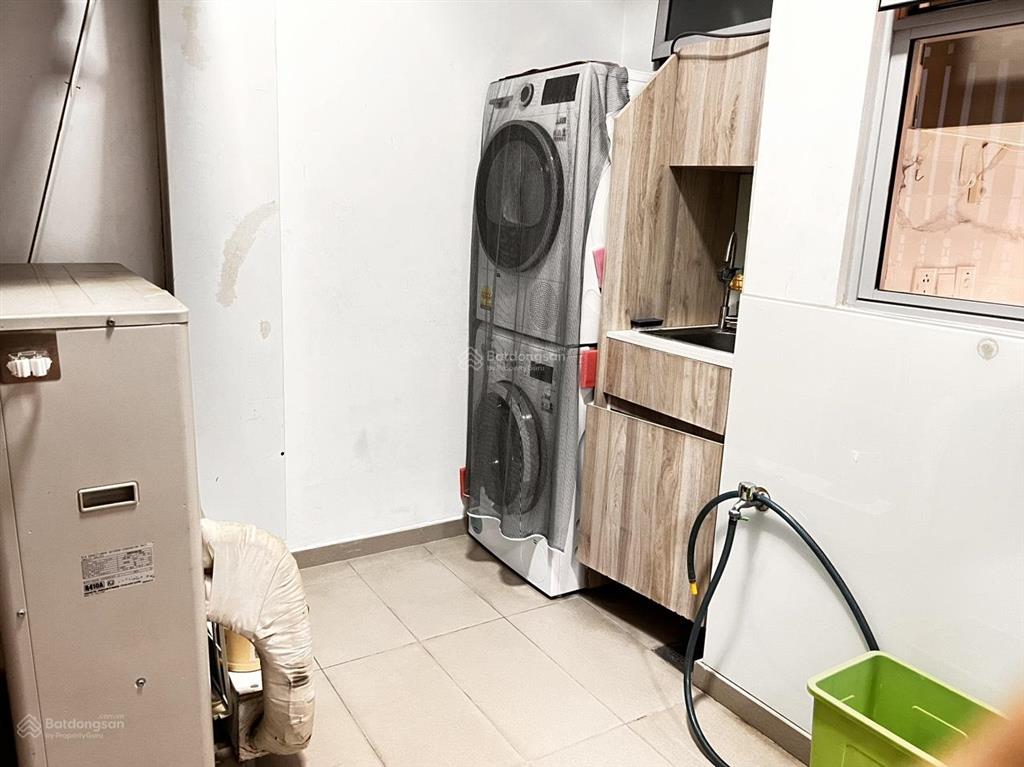 Cho thuê căn hộ 3 phòng ngủ estella heights  giá 80 triệu  tháp thương mại  trống sẵn