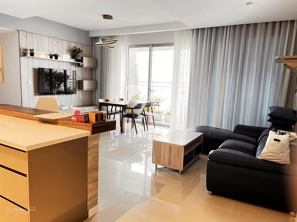Cho thuê căn hộ 3 phòng ngủ estella heights  giá 80 triệu  tháp thương mại  trống sẵn