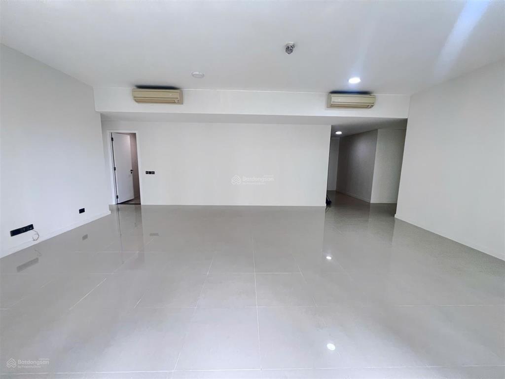 Cho thuê căn hộ 3 phòng ngủ the estella  giá 53 triệu  nhà trống không nội thất  dọn vào ngay