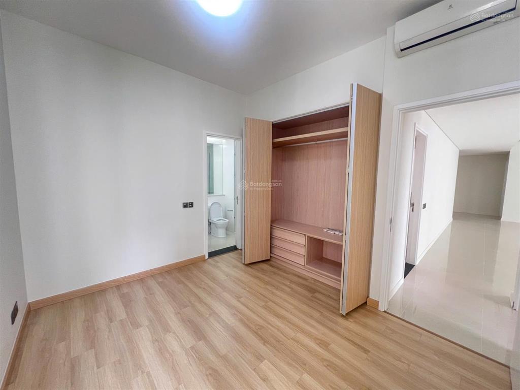 Cho thuê căn hộ 3 phòng ngủ the estella  giá 53 triệu  nhà trống không nội thất  dọn vào ngay