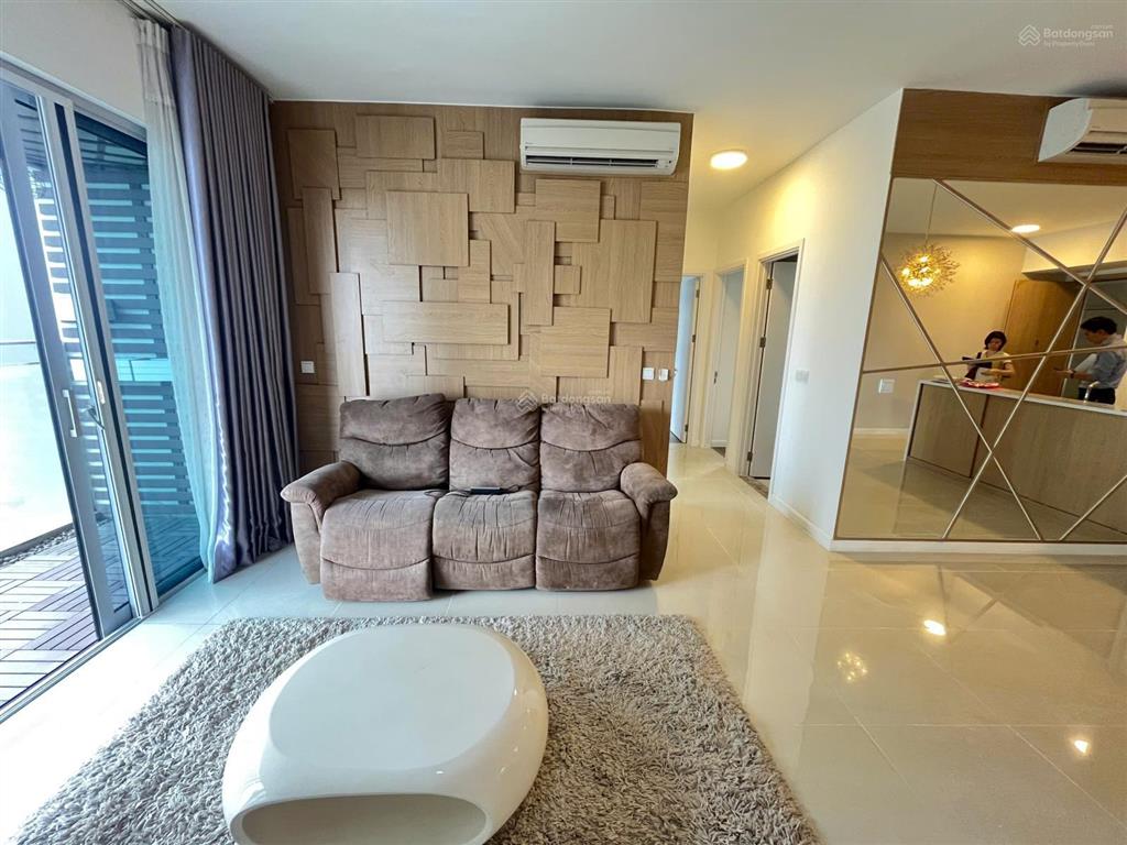 Cho thuê căn hộ 3 phòng ngủ estella heights  giá 73 triệu  view hồ bơi  trống sẵn dọn vào ngay