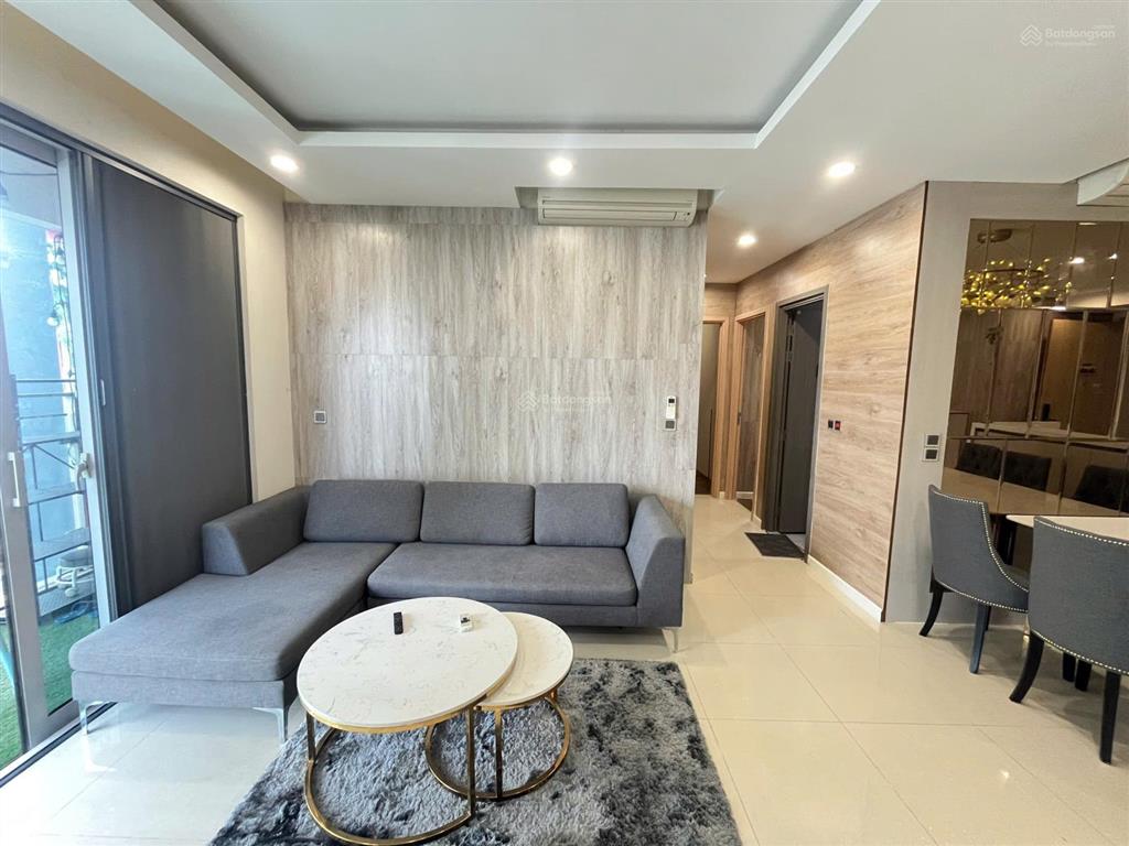 Cho thuê căn hộ 3 phòng ngủ estella heights  giá 60 triệu  view hồ bơi  trống sẵn dọn vào ngay