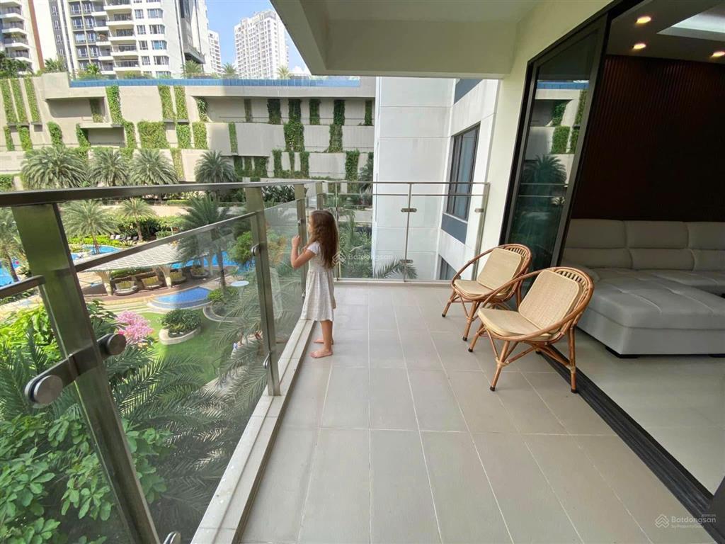 Cho thuê căn hộ 3 phòng ngủ estella heights  diện tích 130m2  giá 60 triệu  view hồ bơi