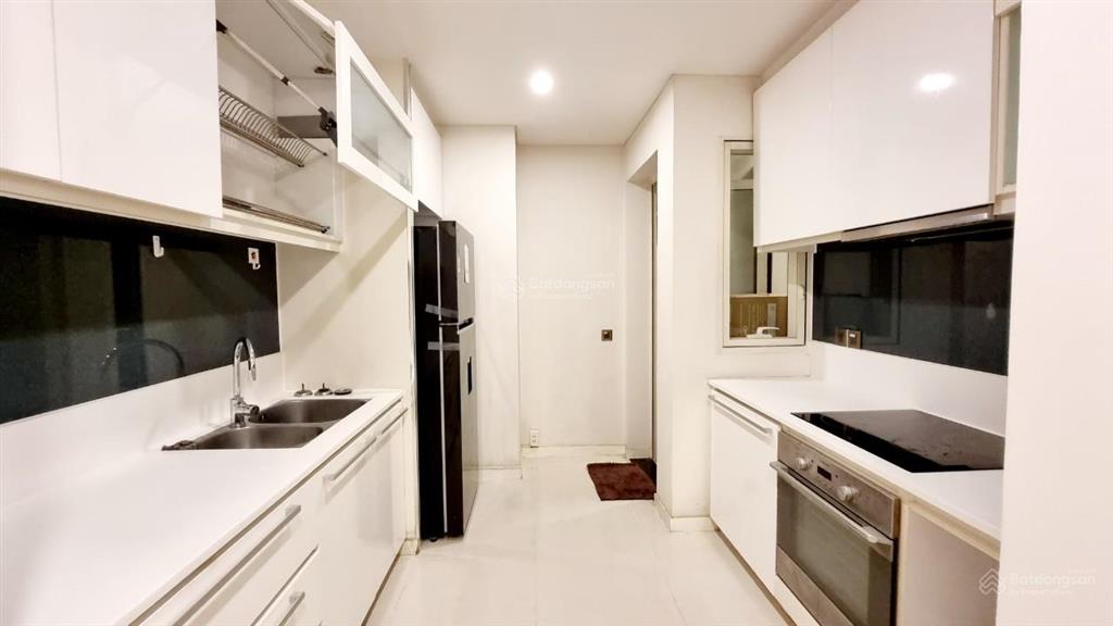 Cho thuê căn hộ 2 phòng ngủ the estella  view hồ bơi  giá 29 triệu/th  trống sẵn dọn vào ngay