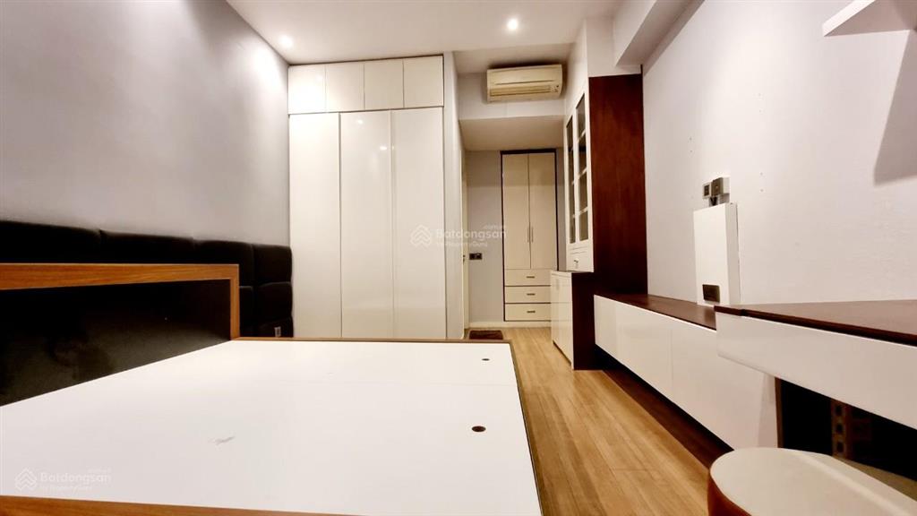 Cho thuê căn hộ 2 phòng ngủ the estella  view hồ bơi  giá 29 triệu/th  trống sẵn dọn vào ngay