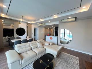 Cho thuê căn 4 phòng ngủ estella heights  giá 100 triệu  view hồ bơi  trống sẵn dọn vào ngay